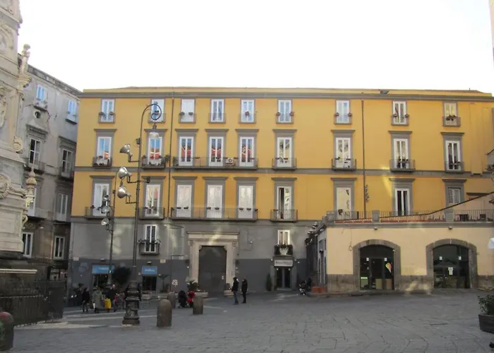 Rooms in San Domenico Maggiore 3 Napoli